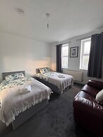 Modern Nextdoor Stays