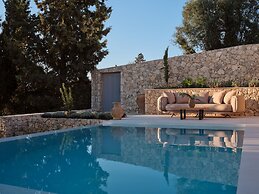 Doci Kelios Suites with private pool