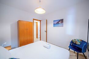 Marina Beach Apartments
