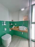 Marina Beach Apartments