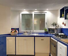 Marina Beach Apartments