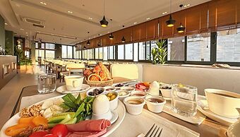 SOLIA HOTEL