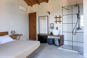 Aletri Swim Up Boutique Hotel
