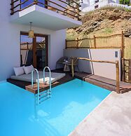 Aletri Swim Up Boutique Hotel
