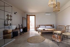 Aletri Swim Up Boutique Hotel