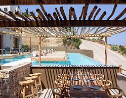 Aletri Swim Up Boutique Hotel