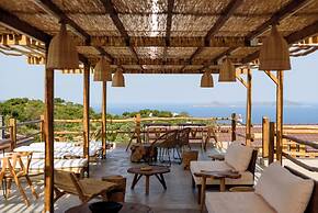 Aletri Swim Up Boutique Hotel