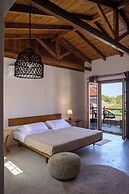 Aletri Swim Up Boutique Hotel