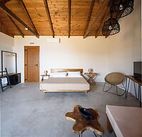 Aletri Swim Up Boutique Hotel