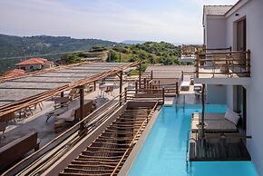 Aletri Swim Up Boutique Hotel