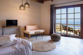 Aletri Swim Up Boutique Hotel