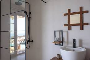 Aletri Swim Up Boutique Hotel