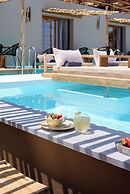 Aletri Swim Up Boutique Hotel