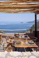 Aletri Swim Up Boutique Hotel