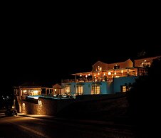 Aletri Swim Up Boutique Hotel