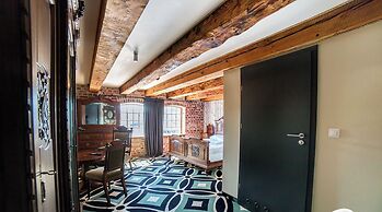 Armada Hotel