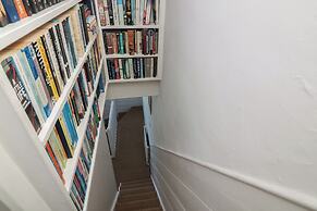 36 Crowthers Hill