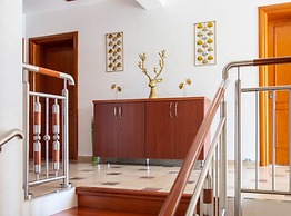 Guest House Matana Pomena National Park