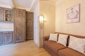 Canaletto Apartment