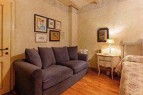 Gallery Guesthouse