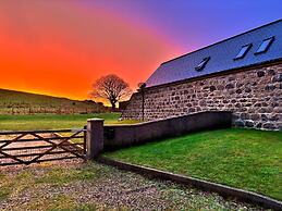 The Steading Family Friendly Getaway