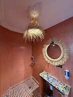 Atlas Walnut Hotel
