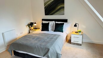 The Square Apartments