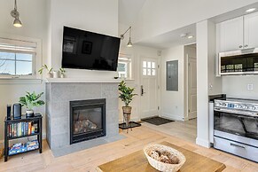 Mtn Views + Resort Perks: Cozy Cottage in Thornton