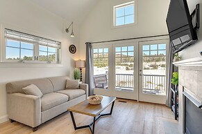 Mtn Views + Resort Perks: Cozy Cottage in Thornton