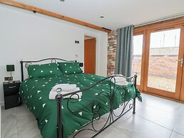 Pillar Barn