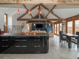 Pillar Barn