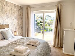Ockendon House Apartment B