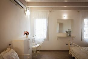 Piccola Venezia Room