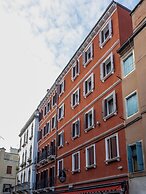 Piccola Venezia Room
