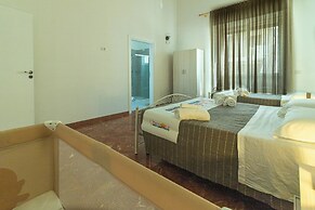 Residence Rossini con Piscina
