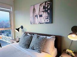 Maple Crown Suites - Free Parking