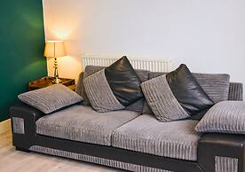 Pitchside Quarters sleeps 7