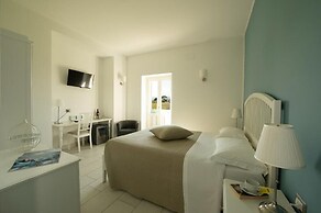 Isola Charm B&B - Pool & Nature Stay