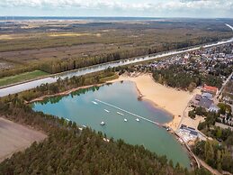 Bernsteinsee Homes and Ferien Beach House