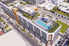 The 27 Wynwood