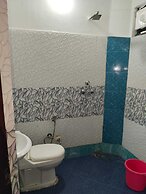 HOTEL DYNA INN