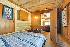 Rifle Lake Cabin! Michigan Outdoor Adventure Pad