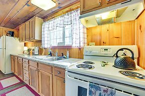 Rifle Lake Cabin! Michigan Outdoor Adventure Pad