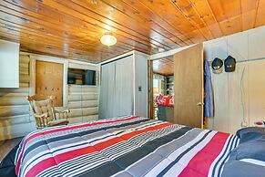 Rifle Lake Cabin! Michigan Outdoor Adventure Pad