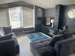 Lido Beach Holiday Park - Holiday Accommodation 7253