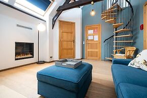 The Rose Suites