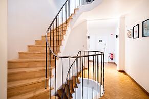 The Rose Suites