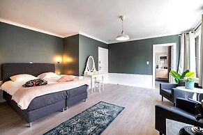 The Rose Suites