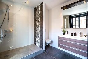 The Rose Suites