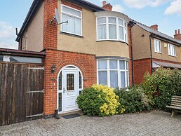 5 Wallace Road